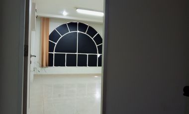 Disewakan Ruko Sedayu Square Cengkareng Jakarta Barat Ruko 4Lantai Hadap Jalan RayaD