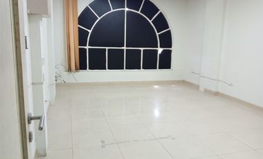 Disewakan Ruko Sedayu Square Cengkareng Jakarta Barat Ruko 4Lantai Hadap Jalan RayaD