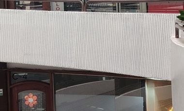 LOCAL EN CENTRO COMERCIAL DOS PROVIDENCIAS, SALIDA METRO LOS LEONES