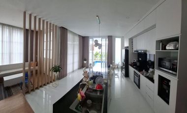 Dijual Rumah Lantai 2 Di Kawasan One Gate System Renon