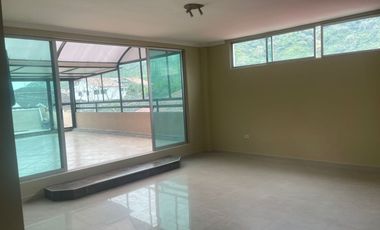 DEPARTAMENTO EN ALQUILER – CUMBRES BAJAS DE LOS CEIBOS.