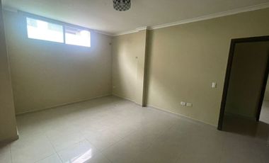 DEPARTAMENTO EN ALQUILER – CUMBRES BAJAS DE LOS CEIBOS.