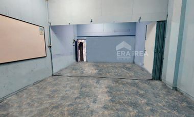 DIJUAL RUANG USAHA DI JL VETERAN TIPES DEKAT SINGOSAREN PLAZA & PASAR KEMBANG