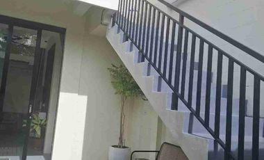 villa 2 Kamar bagus area strategis dekat Seminyak kerobokan