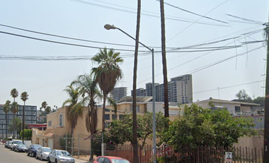 HERMOSA CASA Y AMPLIA EN ENSENADA
