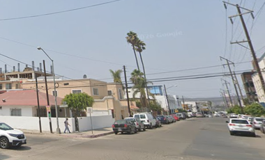 HERMOSA CASA Y AMPLIA EN ENSENADA