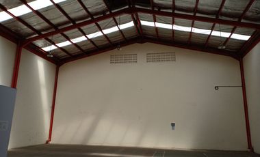 Gudang Akses Kontainer 40 Feet di Sentra Niaga Harapan Indah