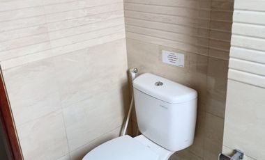 Gudang Akses Kontainer 40 Feet di Sentra Niaga Harapan Indah