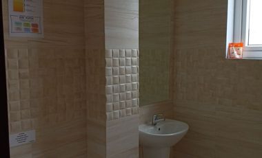 Gudang Akses Kontainer 40 Feet di Sentra Niaga Harapan Indah