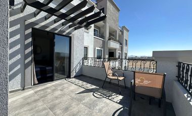 En Venta Casa de Tres Recamaras con Amplios Espacios en su Patio y Terraza en Pachuca.