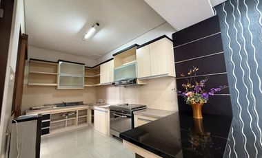 Rumah dijual/disewakan Chofa Satelit Blok RF, Sukomanunggal - Surabaya Barat (Fully Furnished)