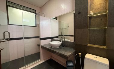 Rumah dijual/disewakan Chofa Satelit Blok RF, Sukomanunggal - Surabaya Barat (Fully Furnished)