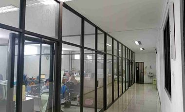 DISEWAKAN GUDANG EX. PABRIK SNACK LOKASI MOJOKERTO