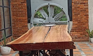 Dijual Rumah 3 Tingkat di Setiabudi, Cocok untuk Hunian, Kantor, Tempat Usaha