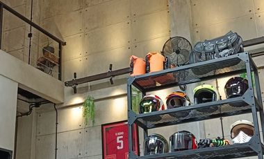 Dijual Rumah 3 Tingkat di Setiabudi, Cocok untuk Hunian, Kantor, Tempat Usaha