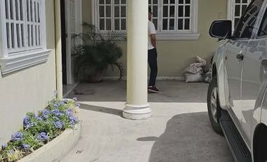 EXECUTIVE FAMILY HOME FOR SALE IN LAPU-LAPU CITY!