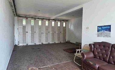 Rumah Luas dan Asri di Kemang Pratama Regency Bekasi