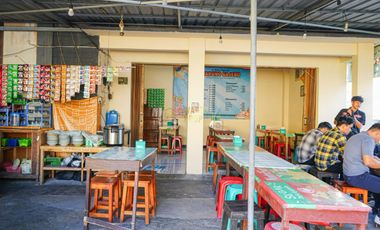 KOST 14 KAMAR BONUS TEMPAT USAHA, 200 METER KAMPUS UII