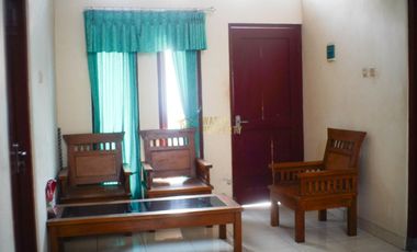 KOST 14 KAMAR BONUS TEMPAT USAHA, 200 METER KAMPUS UII