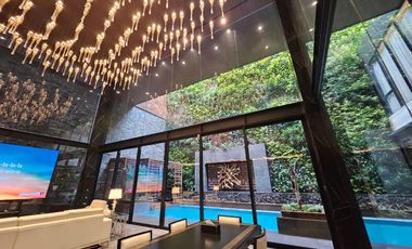 DIJUAL RUMAH MEWAH PIK FULL FURNISH ADA SWIMMING POOL