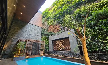 DIJUAL RUMAH MEWAH PIK FULL FURNISH ADA SWIMMING POOL