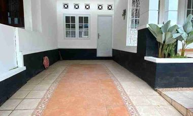 Rumah Puri sri wedari cibubur 3 menit ke pintu tol Cibubur
