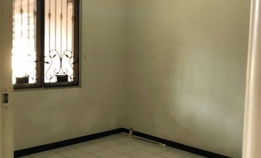 RUMAH CITRA SENTOSA LAKARSANTRI  Siap Huni, Row 2.5 Mobil