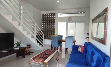 Rumah 2 Lt siap huni Tanah Luas Nempel Nusaloka bsd