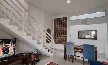 Rumah 2 Lt siap huni Tanah Luas Nempel Nusaloka bsd