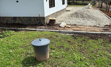 SE ARRIENDA CASA FINCA EN PARCELACIÓN, SECTOR EL TABLAZO. RIONEGRO