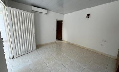 ARRIENDO CASA DE 2 PISOS, BARRIO GUADUALES