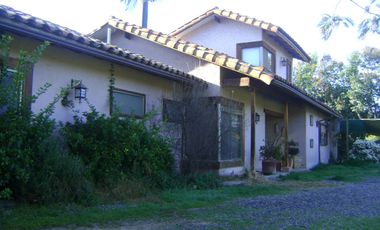 Se Arrienda Parcela Con Casa En Brisas Del Raco, Pirque