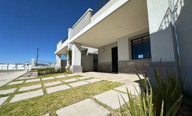 Amplia Casa de 3 Recamaras con Excelente Ubicación a 10 Mins de Plaza Explanada Pachuca.