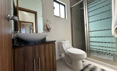 Amplia Casa de 3 Recamaras con Excelente Ubicación a 10 Mins de Plaza Explanada Pachuca.