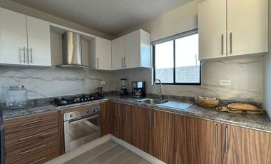 Amplia Casa de 3 Recamaras con Excelente Ubicación a 10 Mins de Plaza Explanada Pachuca.