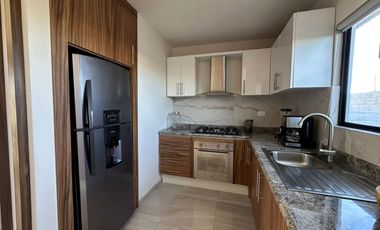 Amplia Casa de 3 Recamaras con Excelente Ubicación a 10 Mins de Plaza Explanada Pachuca.