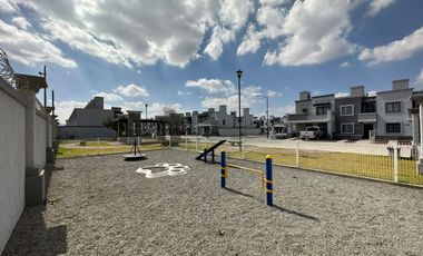 Amplia Casa de 3 Recamaras con Excelente Ubicación a 10 Mins de Plaza Explanada Pachuca.