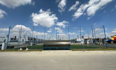 Amplia Casa de 3 Recamaras con Excelente Ubicación a 10 Mins de Plaza Explanada Pachuca.