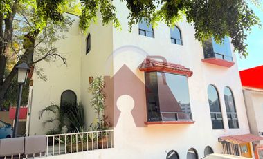 Venta Casa Duplex ene Esquina