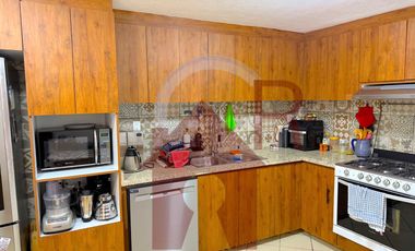 Venta Casa Duplex ene Esquina