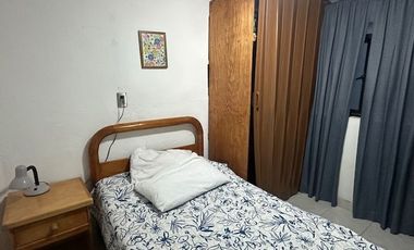 PEQUEÑO DEPARTAMENTO BIEN UBICADO AMUEBLADO