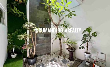 Rumah Mewah Full Furnish Di Perumahan Elite JL. Parangtritis km 5 Sewon