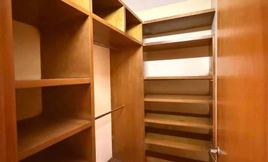 Casa en venta en el Boulevard de Jardín Real Zapopan, Zona Real