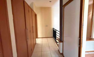 Casa en venta en el Boulevard de Jardín Real Zapopan, Zona Real