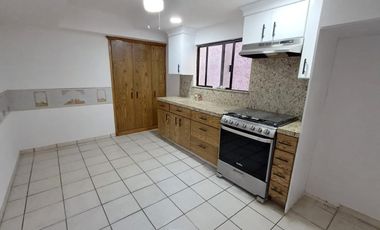 CASA EN VENTA 3 RECAMARAS, CON PANELES SOLARES EN BAHIAS