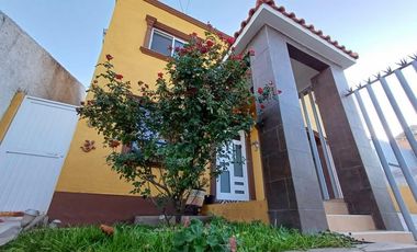 CASA EN VENTA 3 RECAMARAS, CON PANELES SOLARES EN BAHIAS