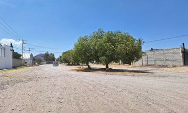 BODEGA EN VENTA EN EL CARMEN, EL MARQUES.