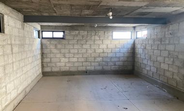 BODEGA EN VENTA EN EL CARMEN, EL MARQUES.