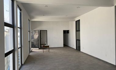 BODEGA EN VENTA EN EL CARMEN, EL MARQUES.