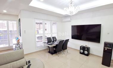 Villa, Homey & Perfect House near Kuta Beach, Bali